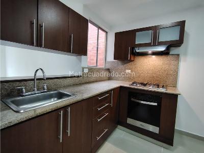 Apartamento en venta en Loma Del Chocho, Envigado · foto 4 de 20