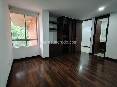 Apartamento en venta en Loma Del Chocho, Envigado · foto 9 de 20
