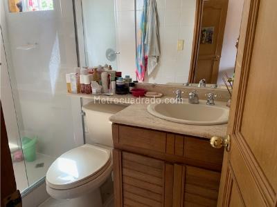 Casa de 3 alcobas en venta en San Lucas, Medellín, 260 m² · foto 18 de 20
