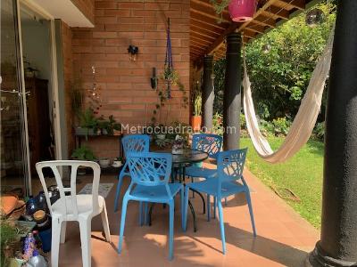 Casa de 3 alcobas en venta en San Lucas, Medellín, 260 m² · foto 5 de 20