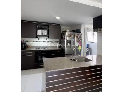 Apartamento en venta en Loma Del Indio, Medellín · foto 15 de 20