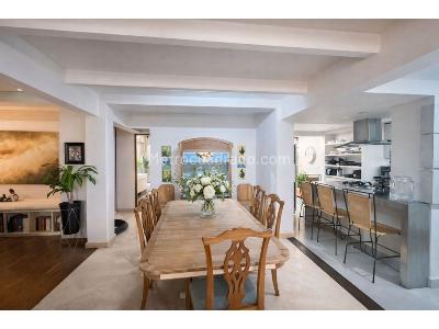Apartamento de 4 alcobas en venta en El Diamante, Medellín, 156 m² · foto 2 de 17