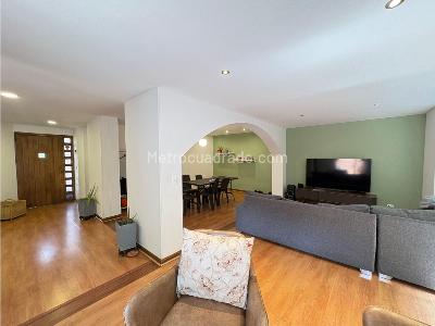 Casa de 4 alcobas en venta en Castropol, Medellín, 320 m² · foto 8 de 20