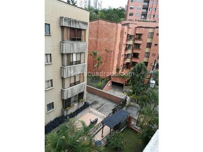 Apartamento de 3 alcobas en venta en El Poblado, Medellín, 145 m² · foto 3 de 20