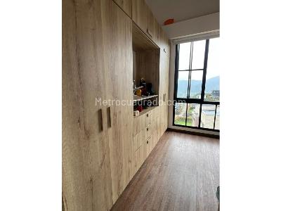 Casa de 4 alcobas en venta en El Escobero, Envigado, 245 m² · foto 14 de 19