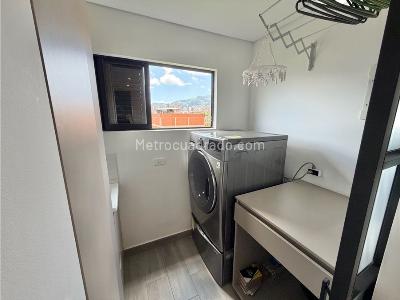 Apartamento de 3 alcobas en venta en Belen La Palma, Medellín, 118 m² · foto 8 de 19