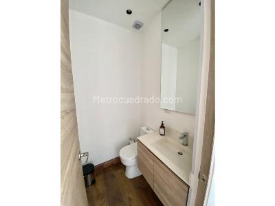 Apartamento de 1 alcoba en venta en San Lucas, Medellín, 63 m² · foto 8 de 11