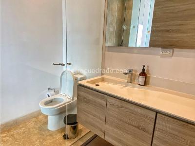Apartamento de 1 alcoba en venta en San Lucas, Medellín, 63 m² · foto 10 de 11