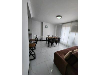 Apartamento en venta en El Poblado, Medellín · foto 5 de 19