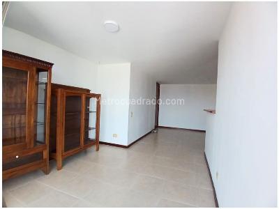 Apartamento en venta en Cumbres, Envigado · foto 3 de 18