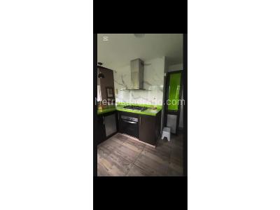 Apartamento en venta en Laureles, Medellín · foto 2 de 20