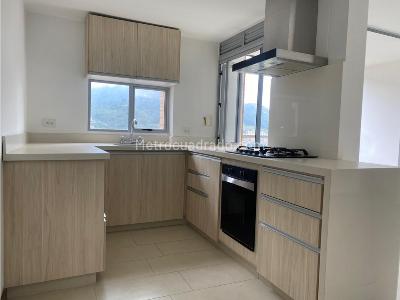Apartamento en venta en Loma Las Brujas, Envigado · foto 6 de 11