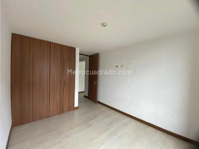 Apartamento en venta en Loma Las Brujas, Envigado · foto 8 de 11