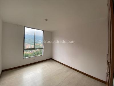 Apartamento en venta en Loma Las Brujas, Envigado · foto 9 de 11