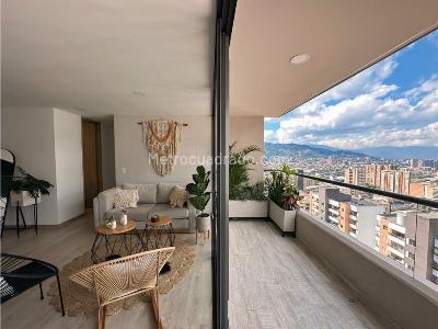 Apartamento de 3 alcobas en venta en Los Alcazares, Sabaneta, 92 m² · foto 2 de 15