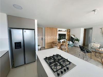 Apartamento de 3 alcobas en venta en Los Alcazares, Sabaneta, 92 m² · foto 6 de 15