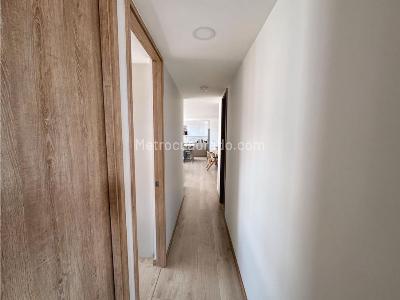 Apartamento de 3 alcobas en venta en Los Alcazares, Sabaneta, 92 m² · foto 7 de 15