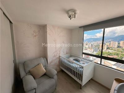 Apartamento de 3 alcobas en venta en Los Alcazares, Sabaneta, 92 m² · foto 13 de 15