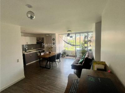 Apartamento en venta en Suramerica, Itagüí · foto 3 de 20