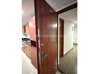 Apartamento de 3 alcobas en venta en Cañaveralejo, Sabaneta, 87 m² · foto 5 de 19