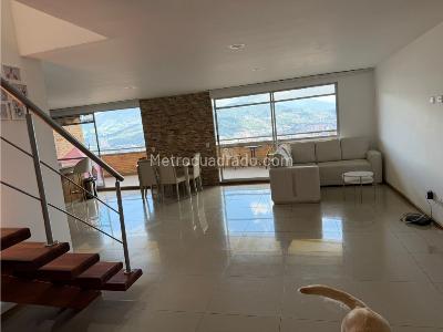 Apartamento en venta en Aves Maria, Sabaneta · foto 2 de 14
