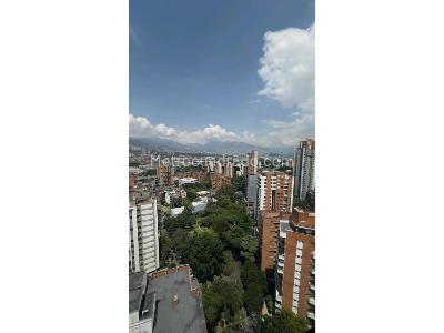 Apartamento en venta en El Poblado, Medellín · foto 3 de 20