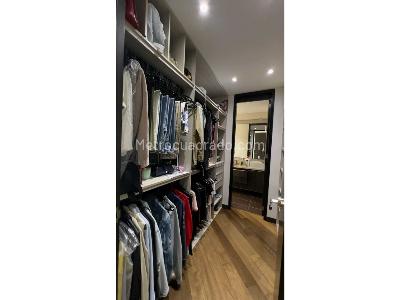 Apartamento en venta en El Poblado, Medellín · foto 12 de 20