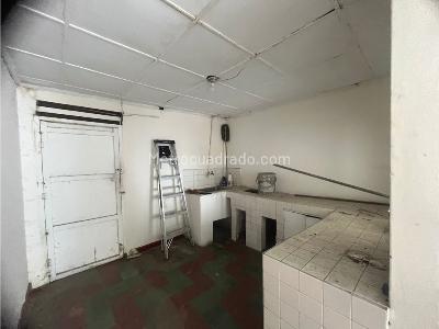 Casa de 4 alcobas en venta en Boston, Medellín, 211 m² · foto 8 de 19
