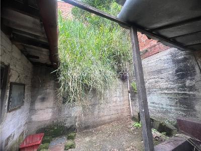 Casa de 4 alcobas en venta en Boston, Medellín, 211 m² · foto 15 de 19