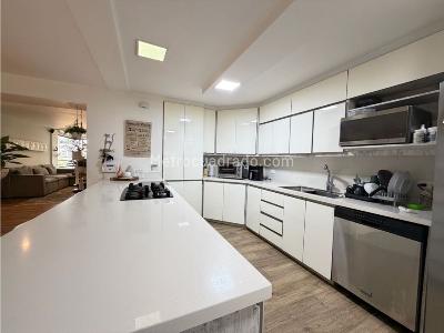 Apartamento en venta en Los Balsos, Medellín · foto 20 de 20