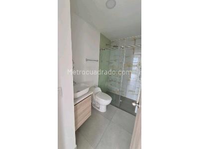 Apartamento de 2 alcobas en venta en Restrepo Naranjo, Sabaneta, 65 m² · foto 13 de 13
