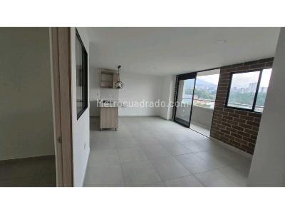 Apartamento de 2 alcobas en venta en Restrepo Naranjo, Sabaneta, 65 m² · foto 4 de 13