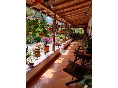 Casa de 3 alcobas en venta en San Cristobal, Medellín, 1200 m² · foto 6 de 6