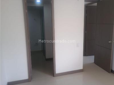 Apartamento de 3 alcobas en venta en Machado, Bello, 70 m² · foto 12 de 12