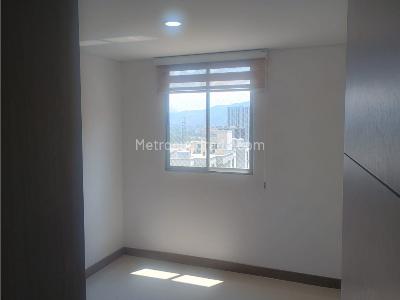 Apartamento de 3 alcobas en venta en Machado, Bello, 70 m² · foto 7 de 12