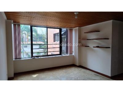 Apartamento de 3 alcobas en venta en El Velodromo, Medellín, 130 m² · foto 2 de 8