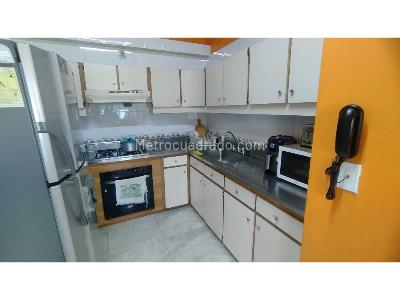 Apartamento en venta en Calasanz, Medellín · foto 3 de 14