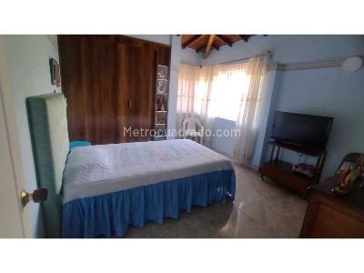 Apartamento en venta en Calasanz, Medellín · foto 7 de 14