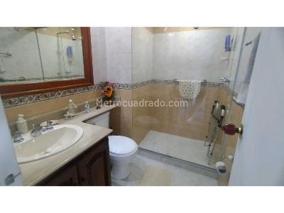 Apartamento en venta en Calasanz, Medellín · foto 10 de 14