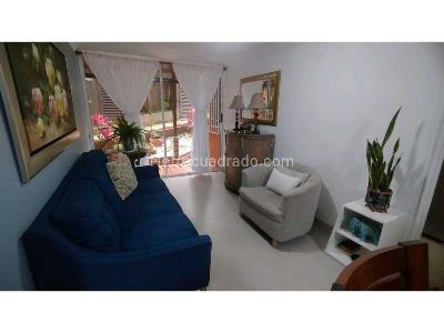 Apartamento de 3 alcobas en venta en Las Cometas, Envigado, 60 m² · foto 2 de 15
