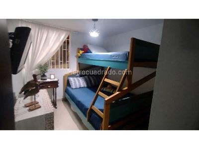 Apartamento de 3 alcobas en venta en Las Cometas, Envigado, 60 m² · foto 7 de 15