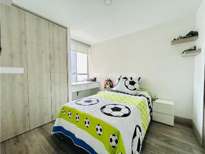 Apartamento en venta en Esmeraldal, Envigado · foto 10 de 20