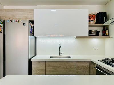 Apartamento en venta en Esmeraldal, Envigado · foto 6 de 20