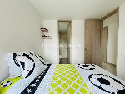 Apartamento en venta en Esmeraldal, Envigado · foto 8 de 20