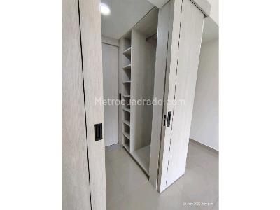 Casa de 5 alcobas en venta en Suramerica, Itagüí, 169 m² · foto 9 de 20