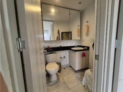Apartamento en venta en Loma De Los Bernal, Medellín · foto 11 de 17
