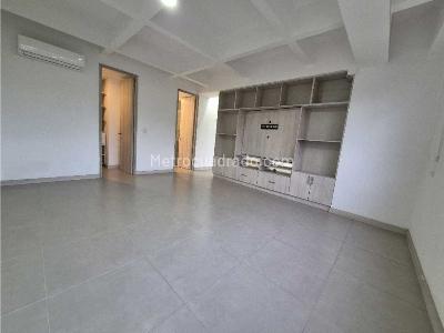 Apartamento en venta en Loma De Los Bernal, Medellín · foto 9 de 16