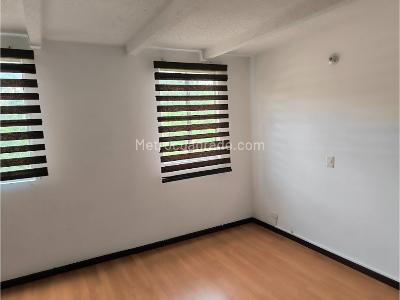 Apartamento en venta en Rodeo Alto, Medellín · foto 6 de 7