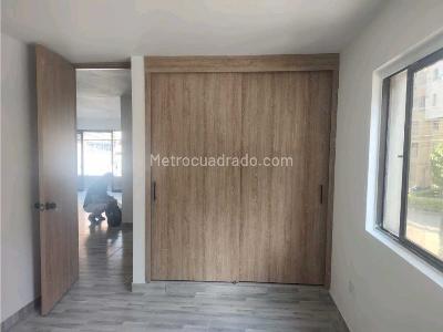 Apartamento en venta en Belen Los Alpes, Medellín · foto 3 de 14