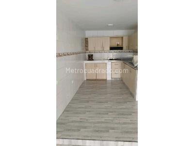 Apartamento en venta en Belen Los Alpes, Medellín · foto 5 de 14